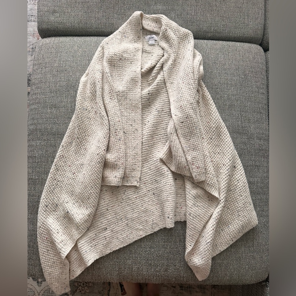 Old Navy women's Sleeveless Cream Speckled Open Cardigan Sweater